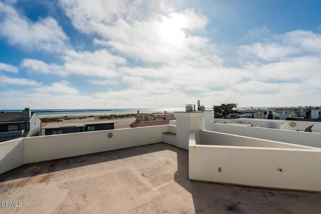 3300 Ocean Drive, Oxnard, California 93035 home-pic-41