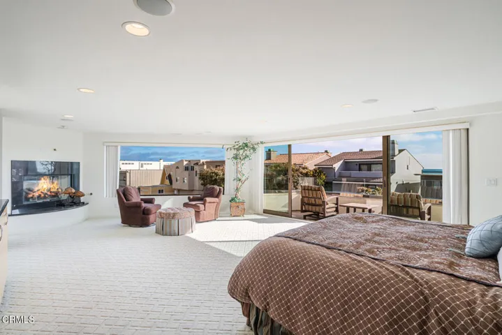 3300 Ocean Dr Oxnard CA 93035-large-036-