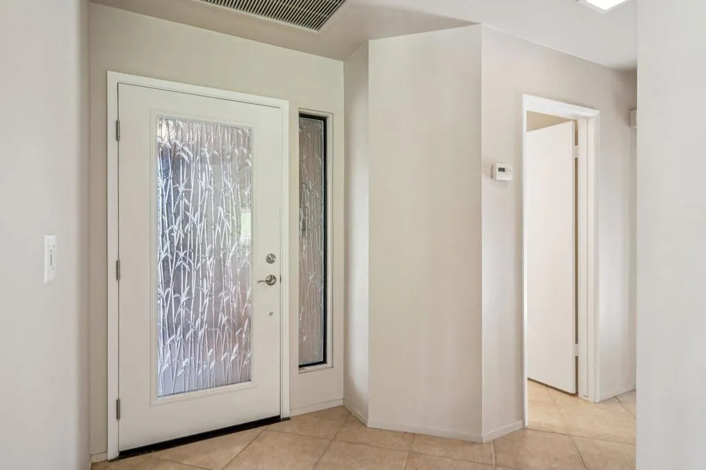 73457 Irontree Drive, Palm Desert, California 92260 home-pic-2