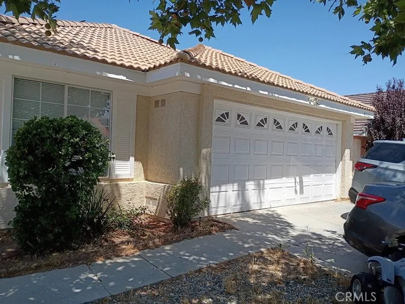 43525 Palos Way, Lancaster, California 93535 home-pic-2
