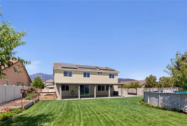 102 Mesa Court, Calimesa, California 92320