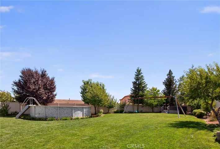 102 Mesa Court, Calimesa, California 92320