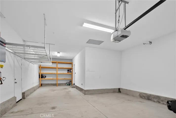 102 Mesa Court, Calimesa, California 92320
