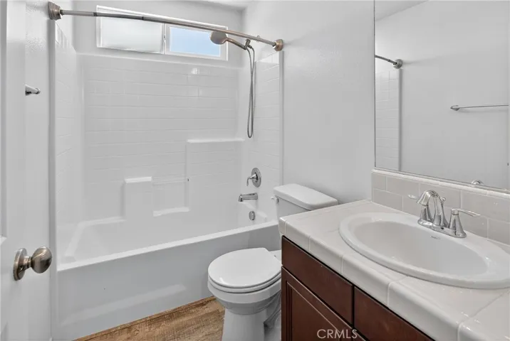 102 Mesa Court, Calimesa, California 92320