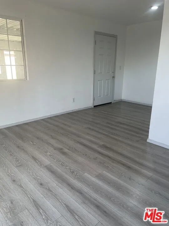 10031 S Harvard Boulevard, Los Angeles, California 90047 home-pic-11