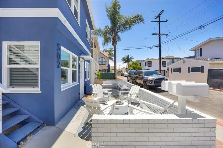 502 36th Street A, Newport Beach, California 92663