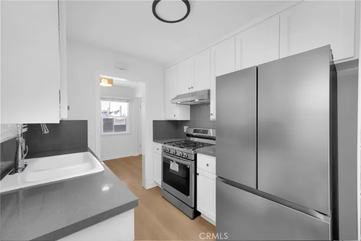 502 36th Street A, Newport Beach, California 92663