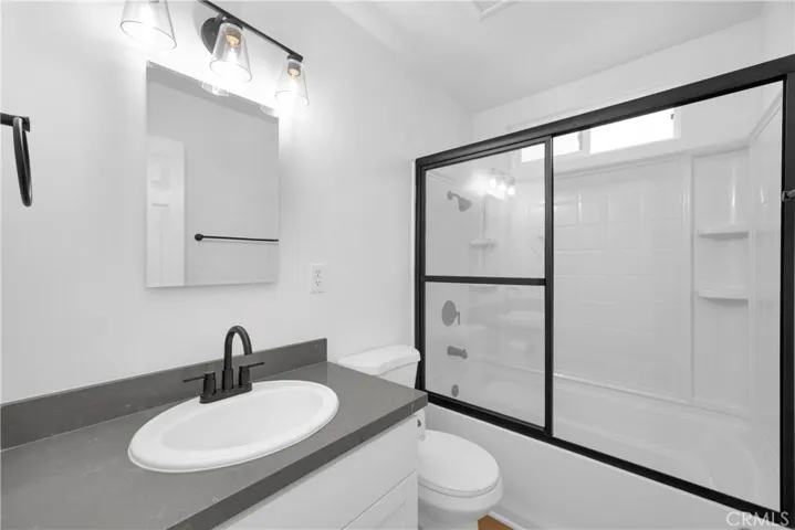 502 36th Street A, Newport Beach, California 92663