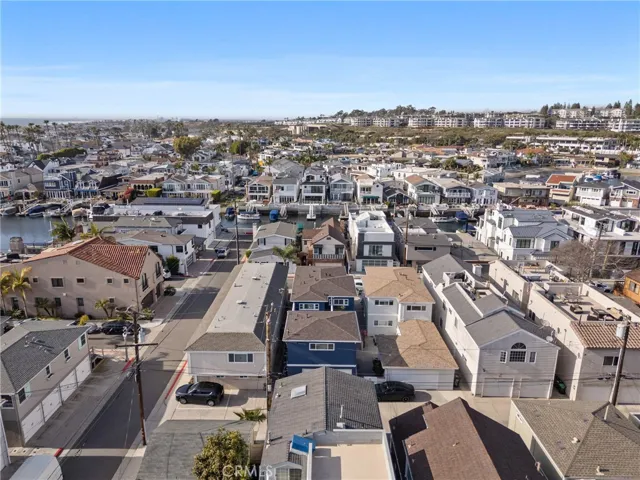 502 36th Street A, Newport Beach, California 92663