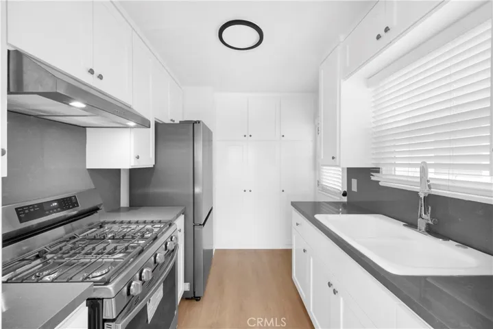 502 36th Street A, Newport Beach, California 92663
