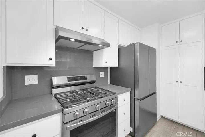 502 36th Street B, Newport Beach, California 92663