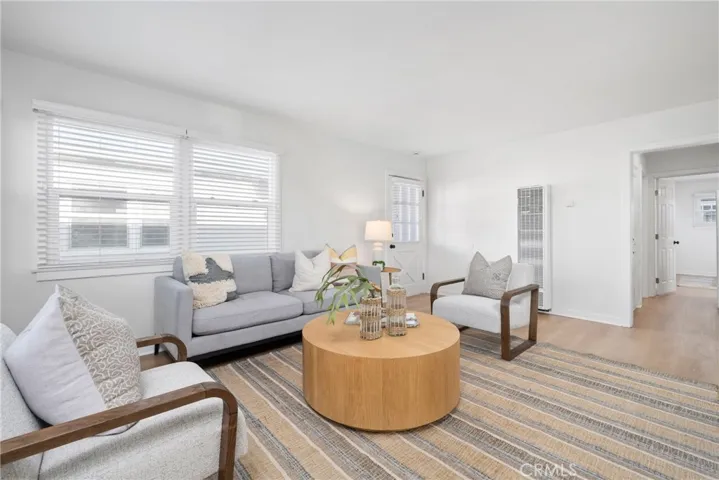 502 36th Street B, Newport Beach, California 92663