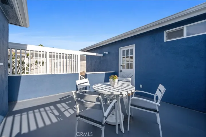 502 36th Street B, Newport Beach, California 92663