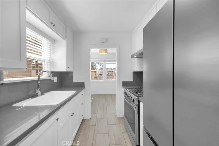 502 36th Street B, Newport Beach, California 92663