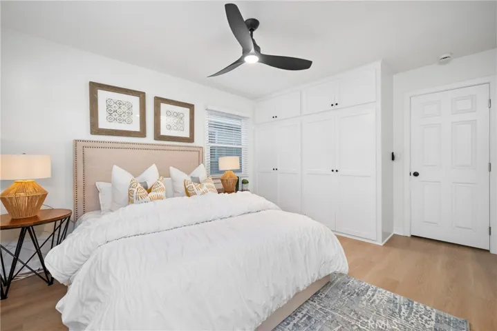 502 36th Street B, Newport Beach, California 92663