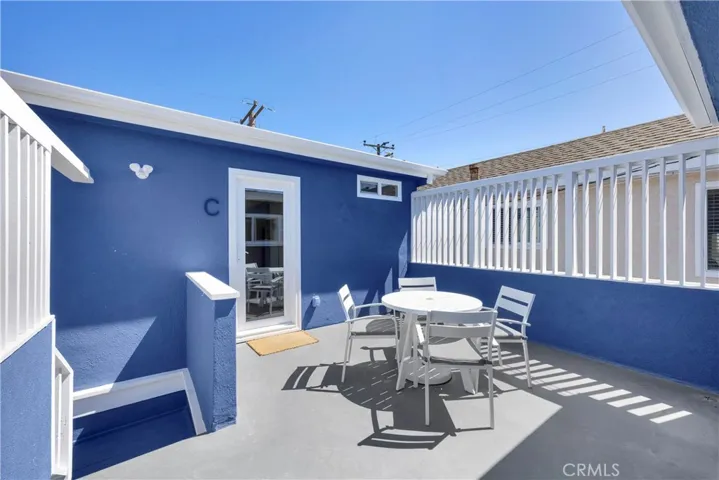 502 36th Street C, Newport Beach, California 92663