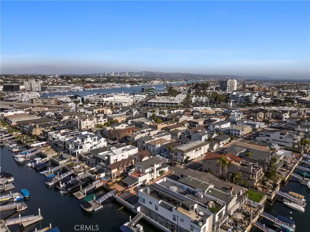 502 36th Street C, Newport Beach, California 92663