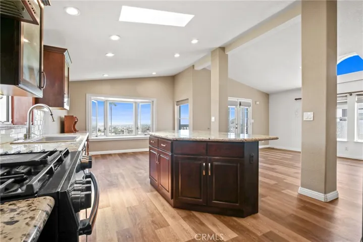 2550 Pacific Coast 194, Torrance, California 90505