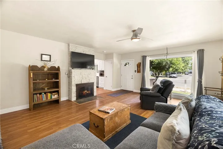 401 W 6th Avenue, Chico, California 95926