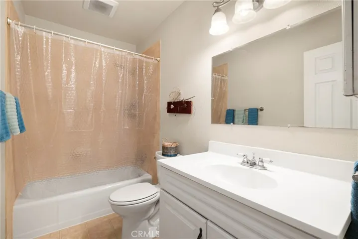 401 W 6th Avenue, Chico, California 95926