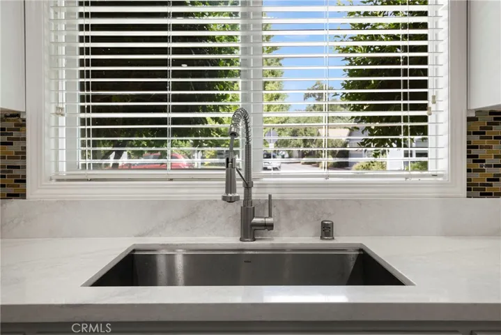 401 W 6th Avenue, Chico, California 95926