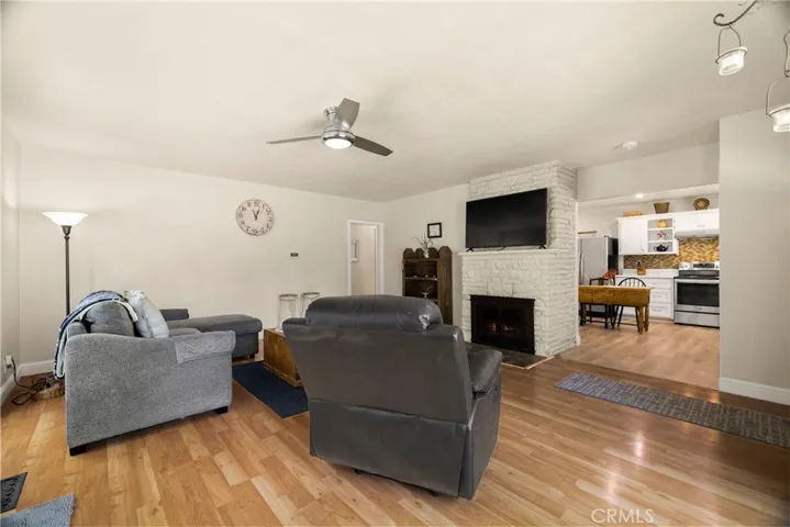 401 W 6th Avenue, Chico, California 95926