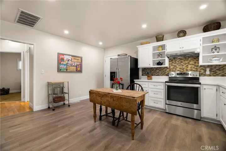 401 W 6th Avenue, Chico, California 95926