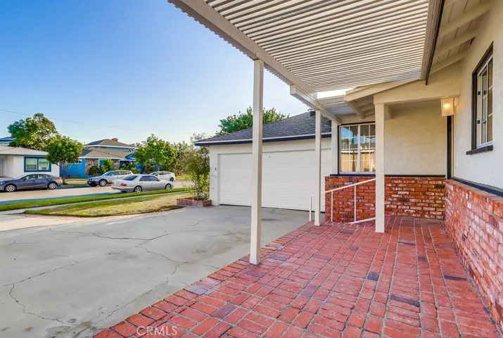 6513 Denmead Street, Lakewood, California 90713