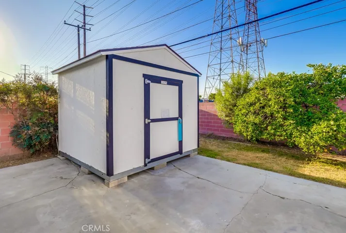 6513 Denmead Street, Lakewood, California 90713