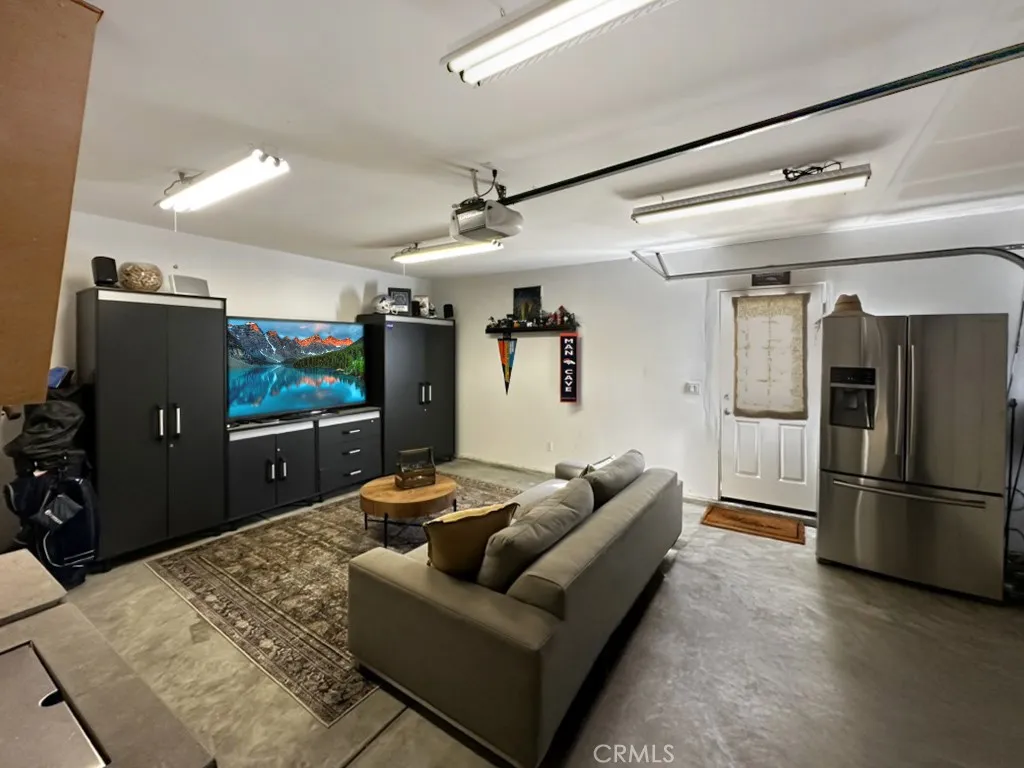 9120 Ocean View Avenue, Whittier, California 90605 home-pic-22