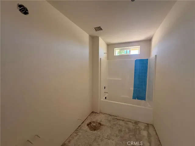 9570 Mescalero Road, Phelan, California 92371
