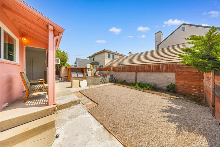 9465 Woodruff Avenue, Temple City, California 91780