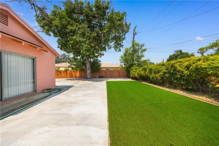 9465 Woodruff Avenue, Temple City, California 91780