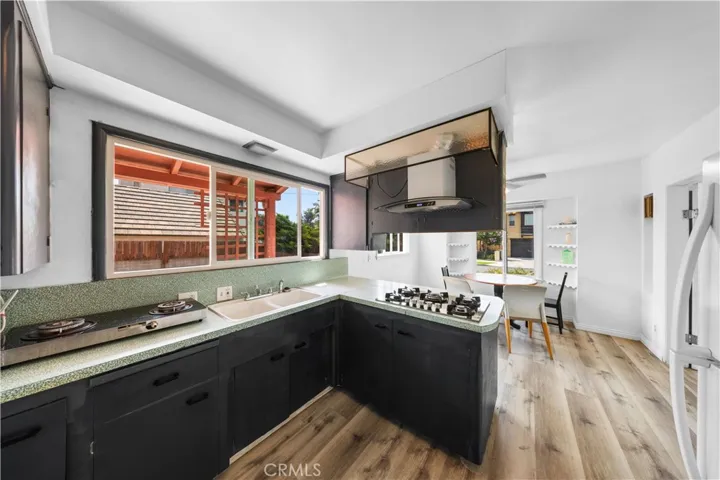 9465 Woodruff Avenue, Temple City, California 91780