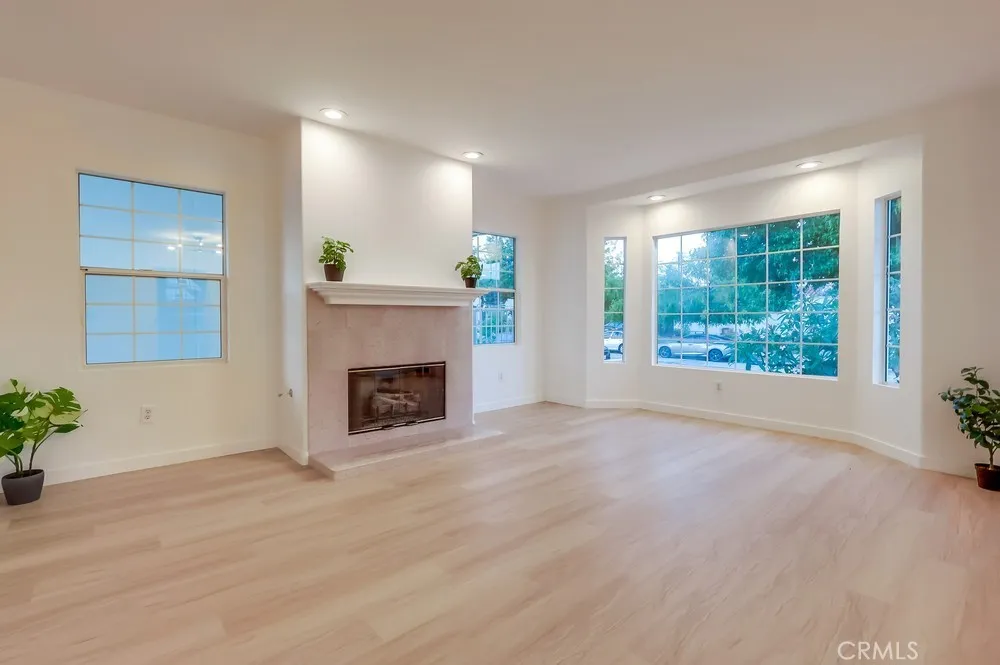 3403 Falcon Avenue, Long Beach, California 90807 home-pic-15