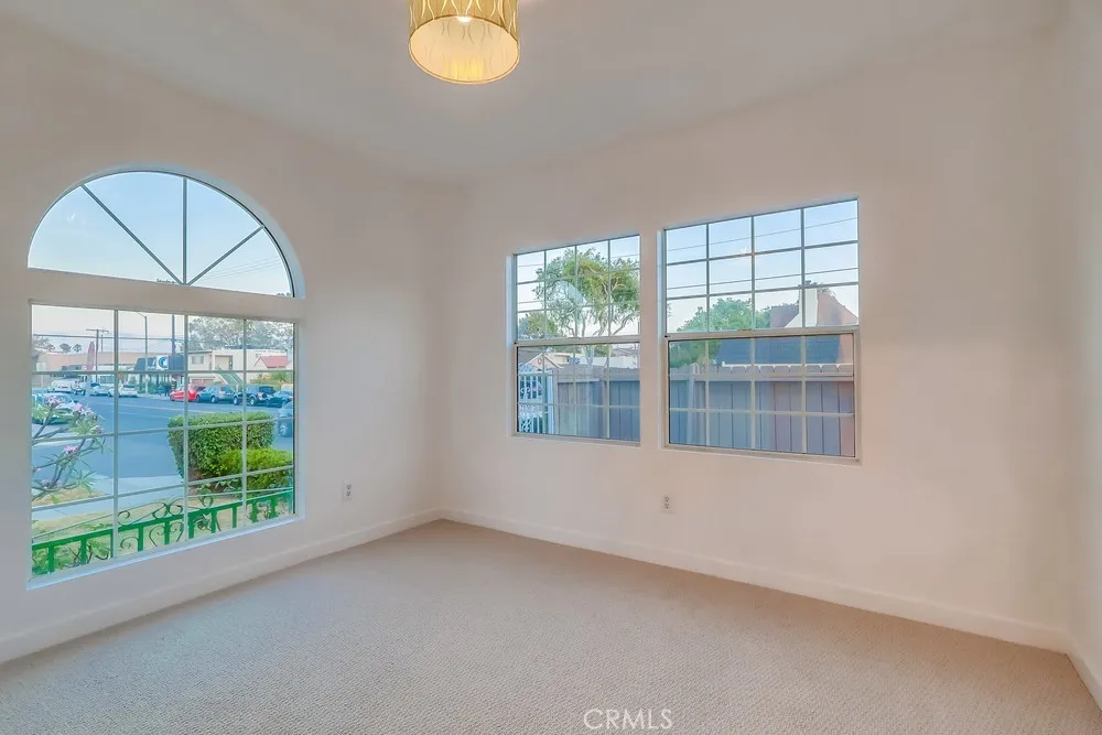 3403 Falcon Avenue, Long Beach, California 90807 home-pic-36