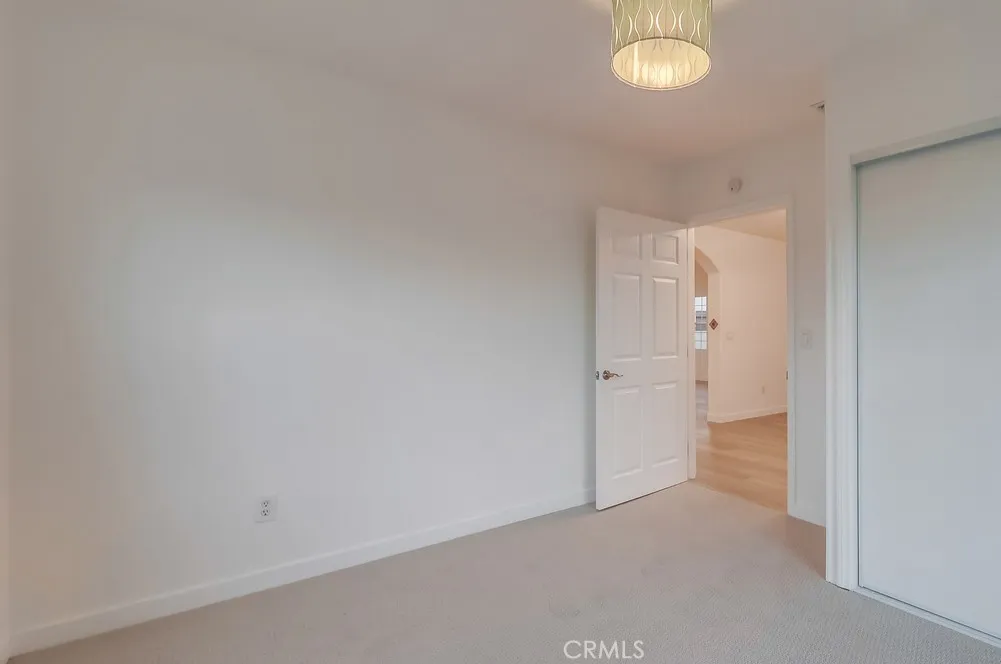 3403 Falcon Avenue, Long Beach, California 90807 home-pic-40