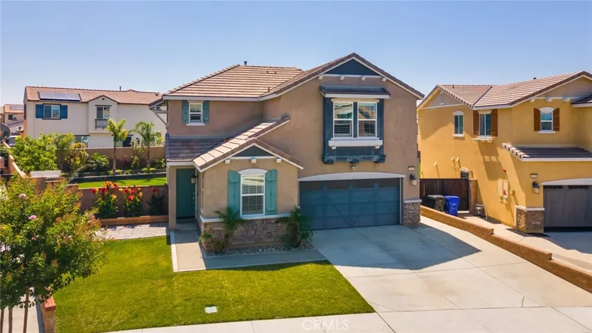 4989 River Ash Way, Fontana, California 92336