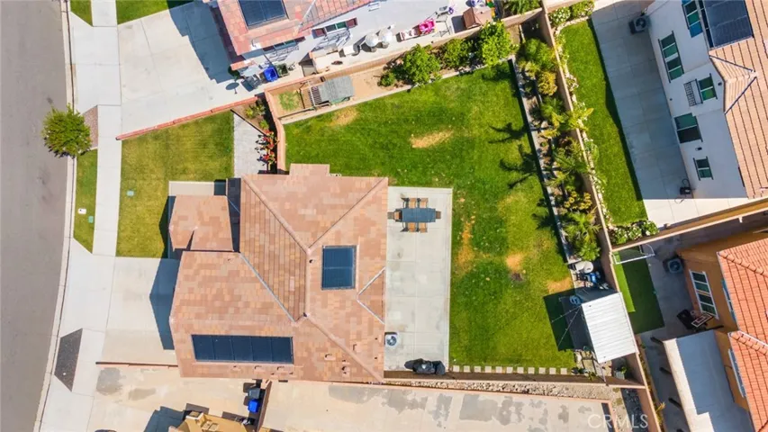 4989 River Ash Way, Fontana, California 92336