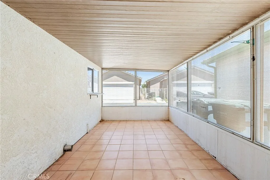 464 Camino Corto, San Jacinto, California 92582 home-pic-14