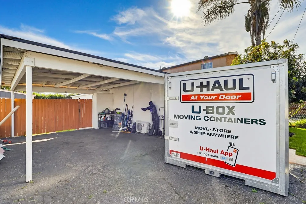 522 W Cherry Street, Compton, California 90222 home-pic-38