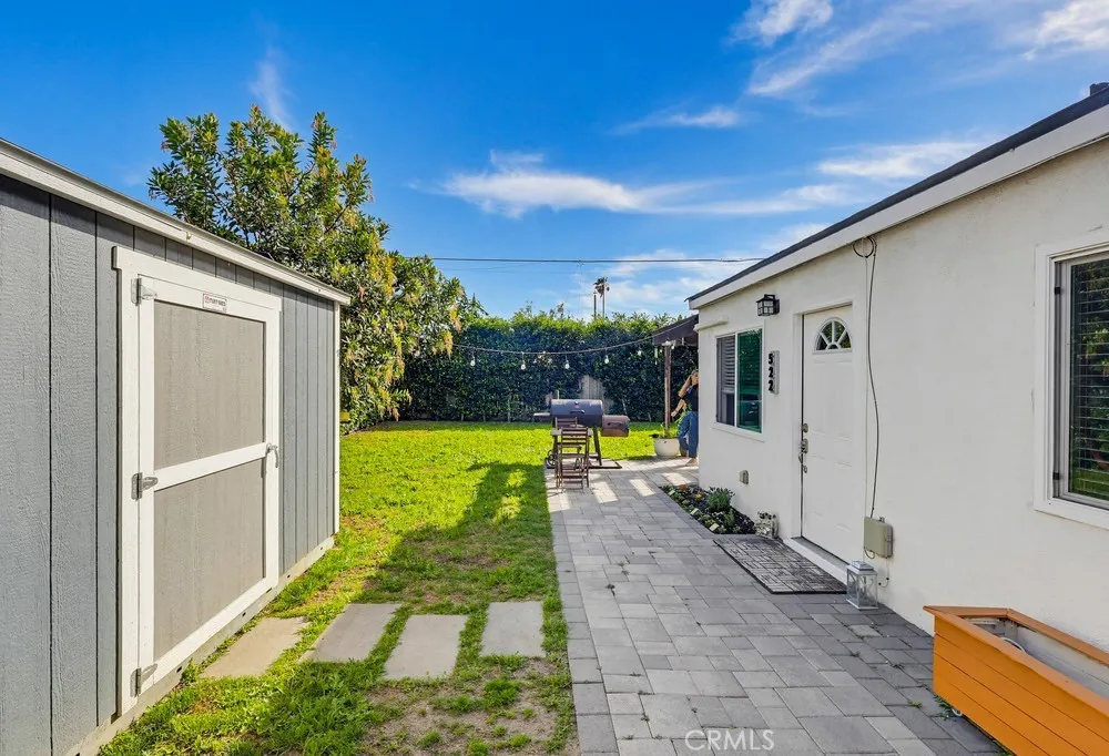 522 W Cherry Street, Compton, California 90222 home-pic-40