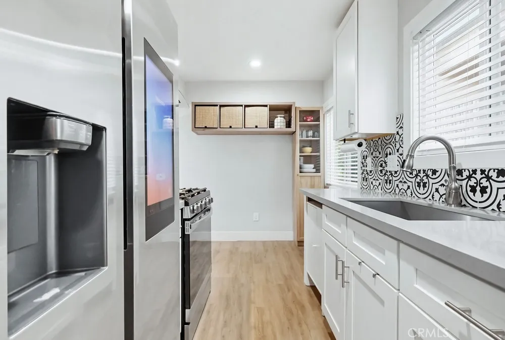 522 W Cherry Street, Compton, California 90222 home-pic-64