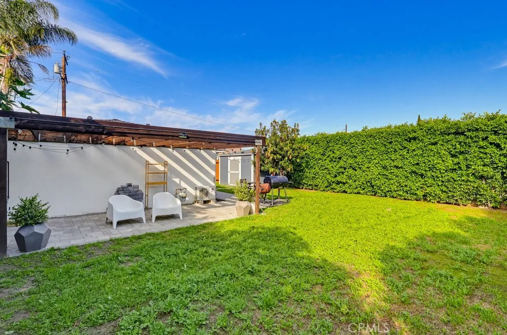 522 W Cherry Street, Compton, California 90222 home-pic-46