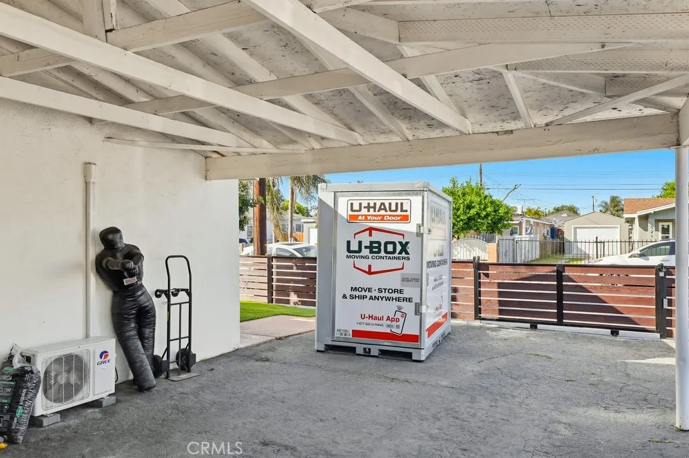 522 W Cherry Street, Compton, California 90222 home-pic-39