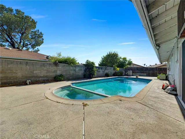 346 E Plymouth Street, Glendora, California 91740