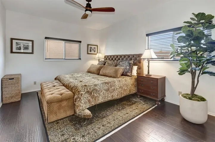 239 Nieto Avenue A, Long Beach, California 90803