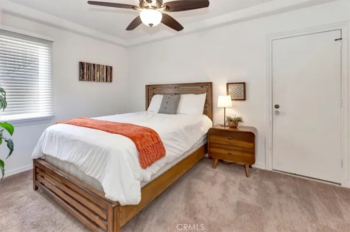 239 Nieto Avenue A, Long Beach, California 90803
