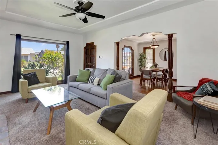 239 Nieto Avenue A, Long Beach, California 90803