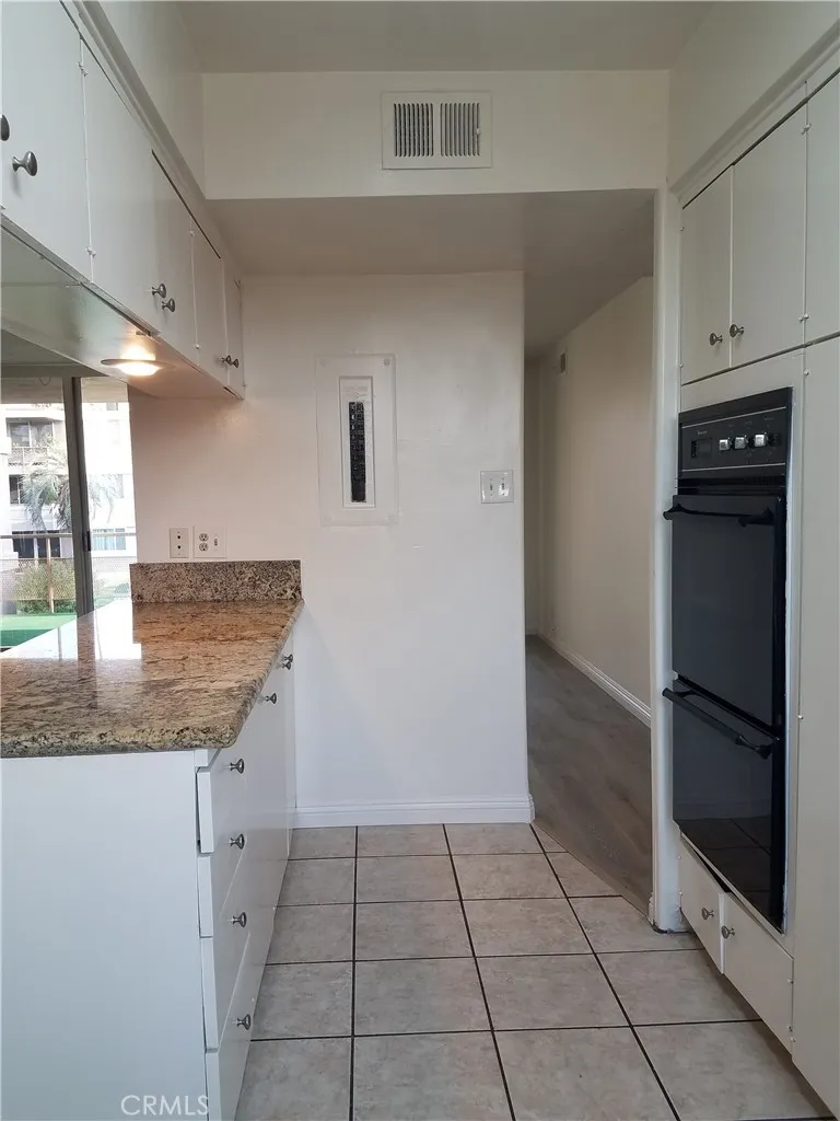 6979 Palm Court M239, Riverside, California 92506 home-pic-17